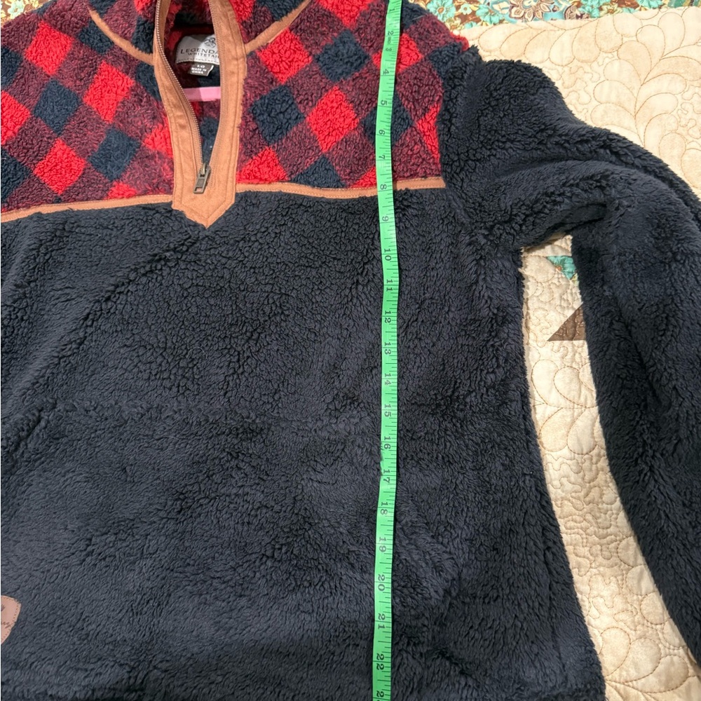 Women's Legendary Whitetails Fuzzy Hide Fleece Pullover L - Picture 8 of 9